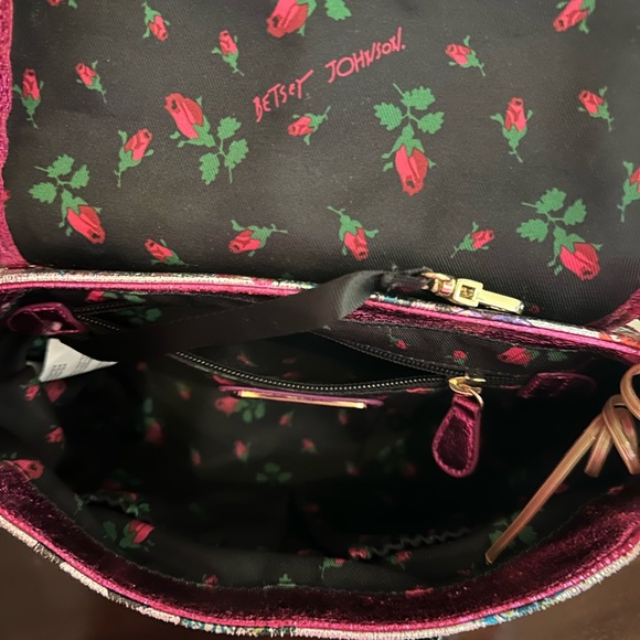 Betsey Johnson Rare Off the Hook Phone Purse - Picture 11 of 16